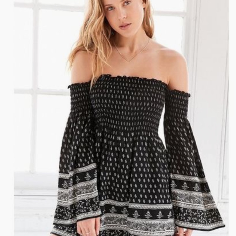 Smocked Long sleeve Off the shoulder Dress